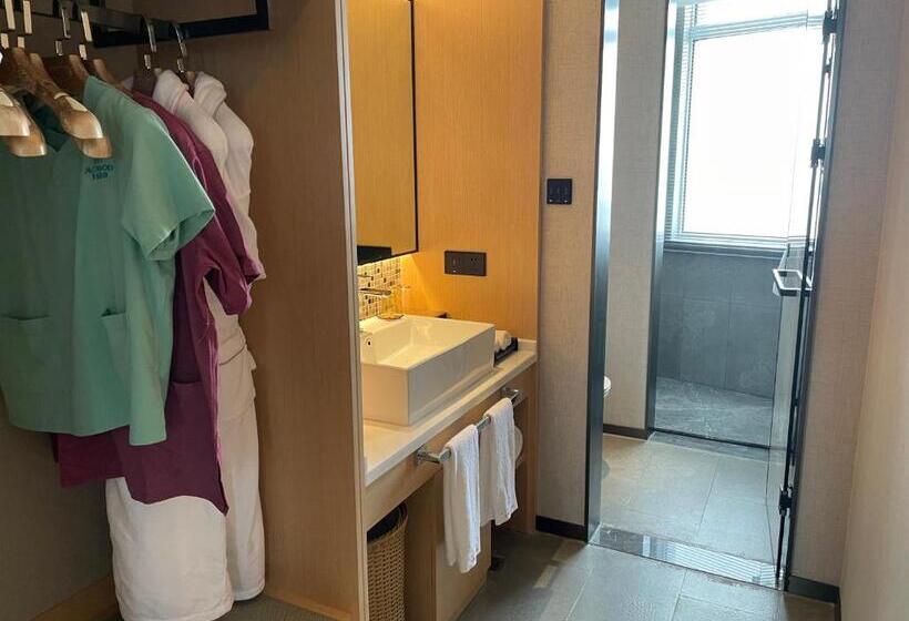 酒店 Mehood Lestie