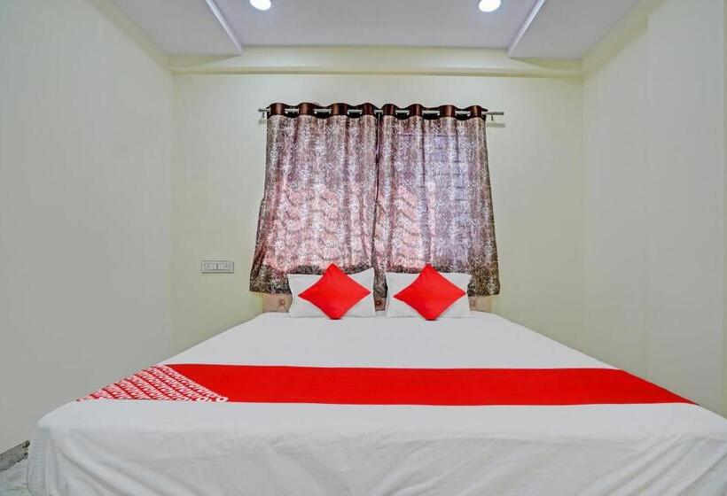 Hotelli Oyo Flagship Bluebird Service Apartment
