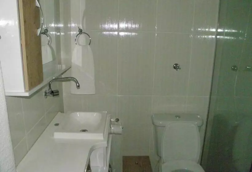 Hotelli Pousada Costa E Mar