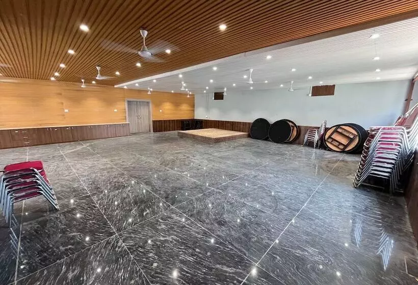 Hotel Pratap Heights