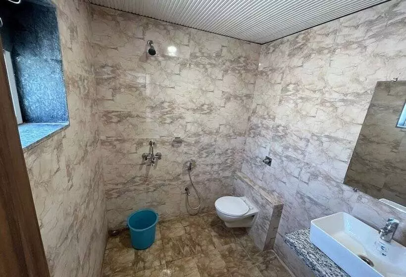 Hotel Pratap Heights