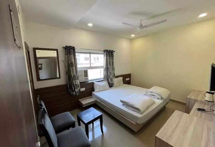 Hotel Pratap Heights