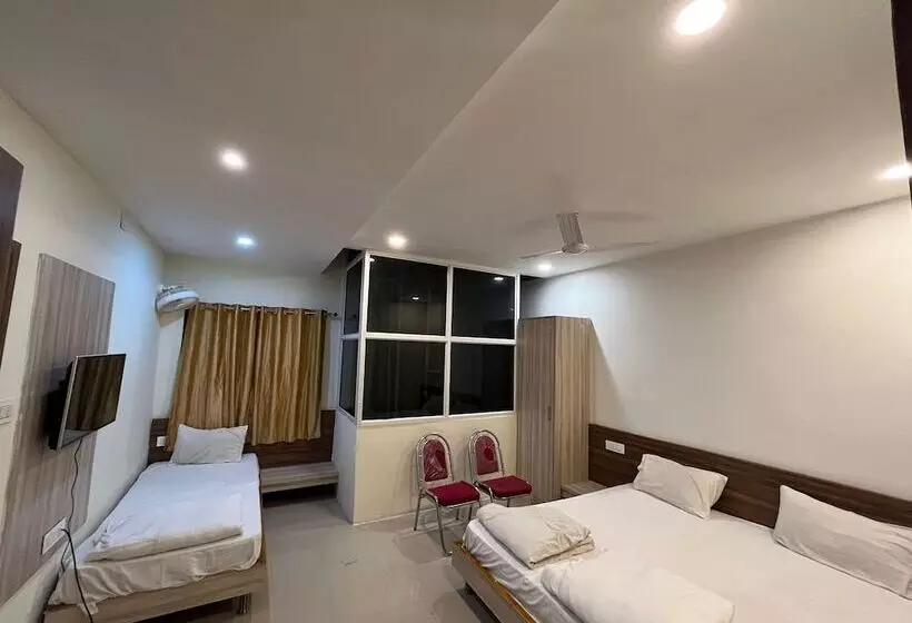 Hotel Pratap Heights