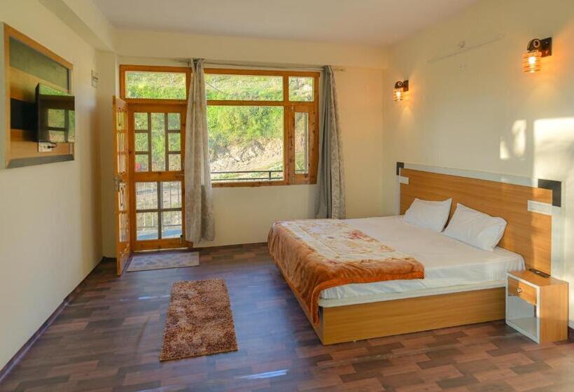 בית מלון כפרי Saraj Valley Homestay Cheog