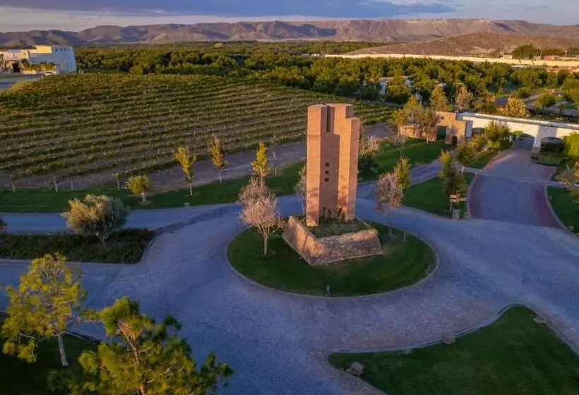 Hotelli Vinícola Parvada By Lumina