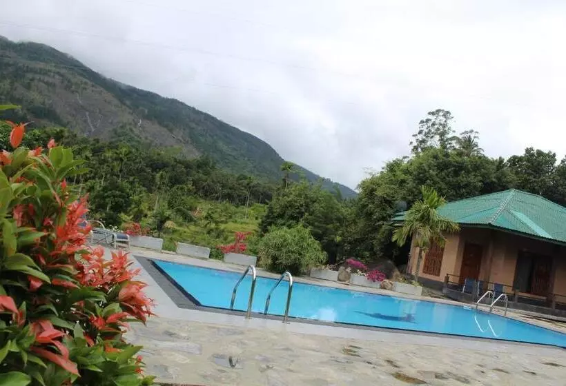 Hotelli World S End Base Eco Village