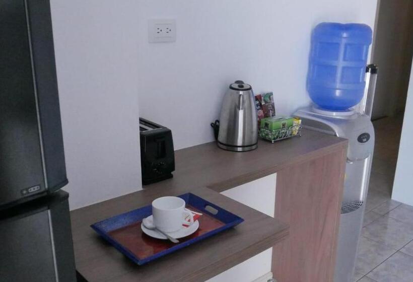 Park View Hostel&suites