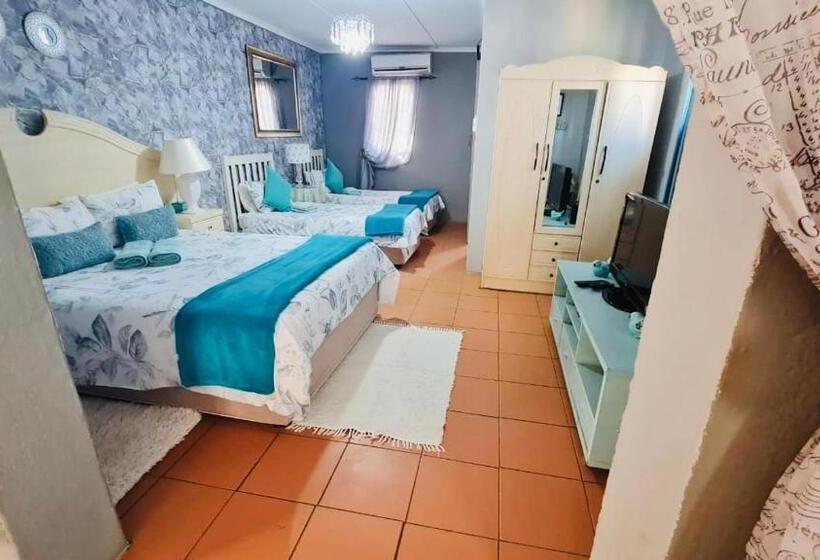 بنسيون De Oude Scholen Guest House