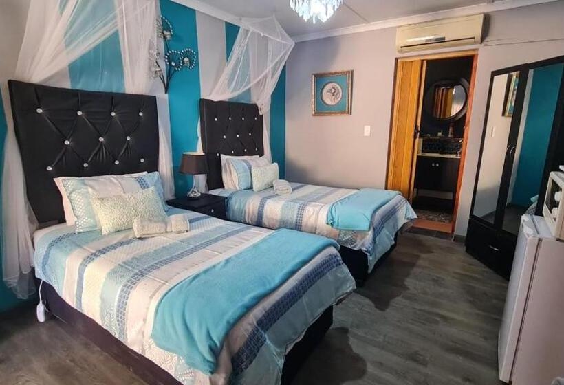 بنسيون De Oude Scholen Guest House