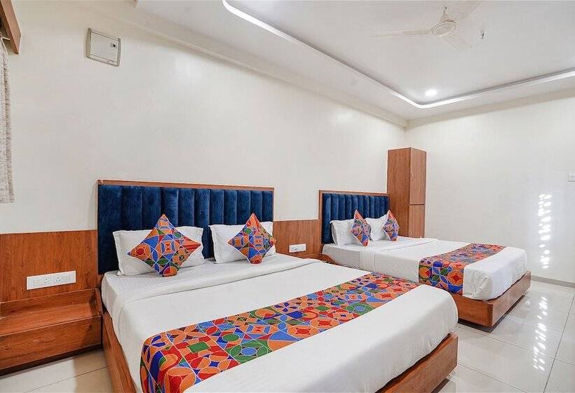 پانسیون Fabhotel Hk Villa