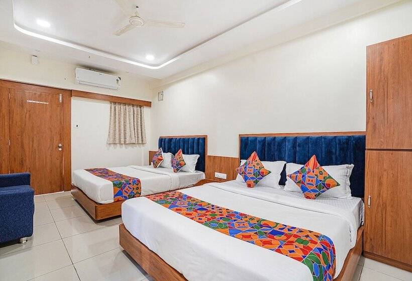 پانسیون Fabhotel Hk Villa