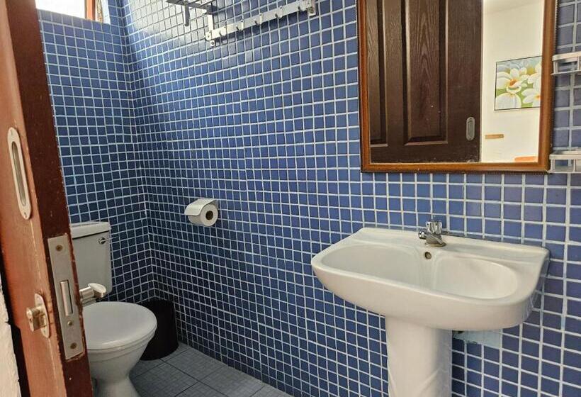 پانسیون Grand Bay Apartments