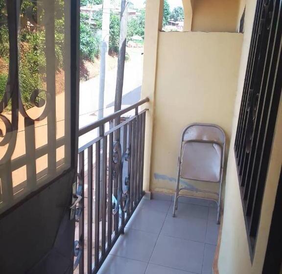 פנסיון Immeuble Chic Maman