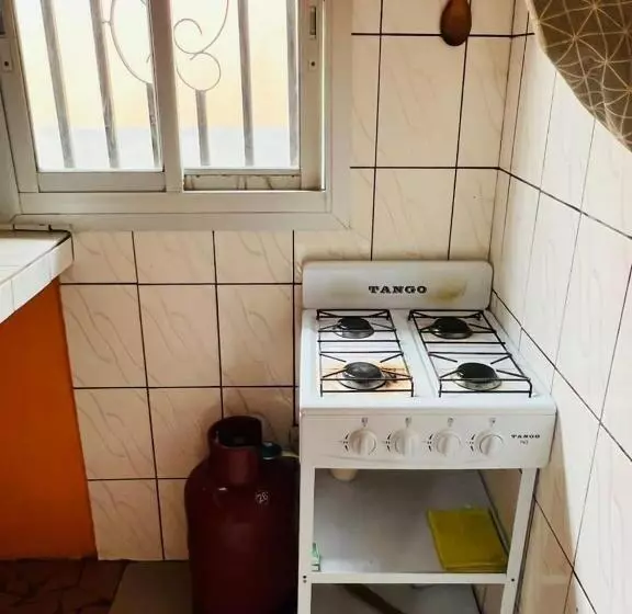 Pension  Immeuble Chic Maman