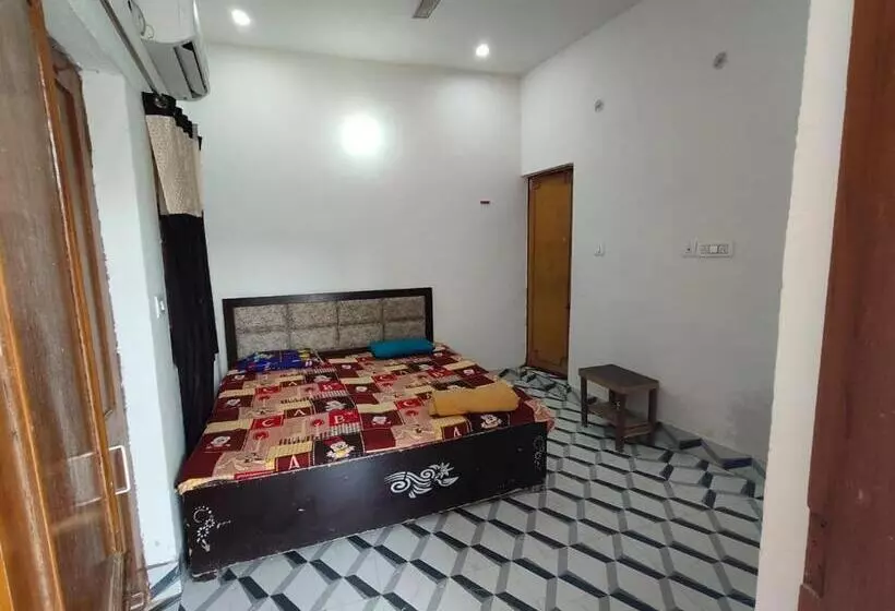 Majatalo Mero Shyam Guest House