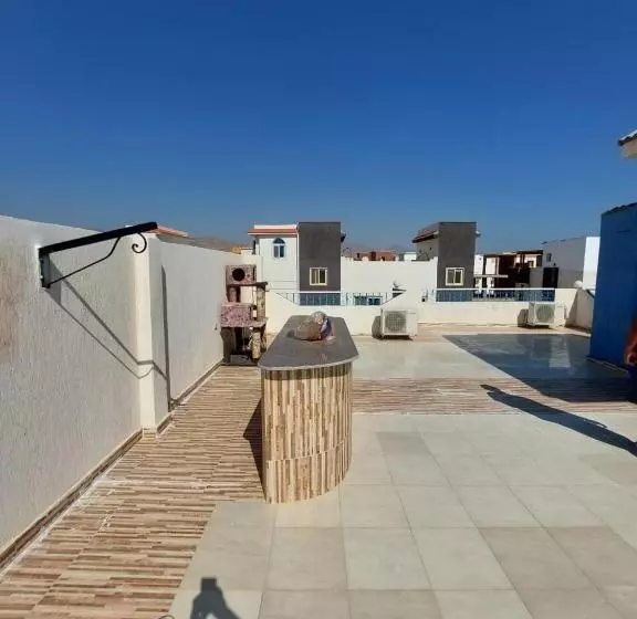 پانسیون Oocka Stay Villas