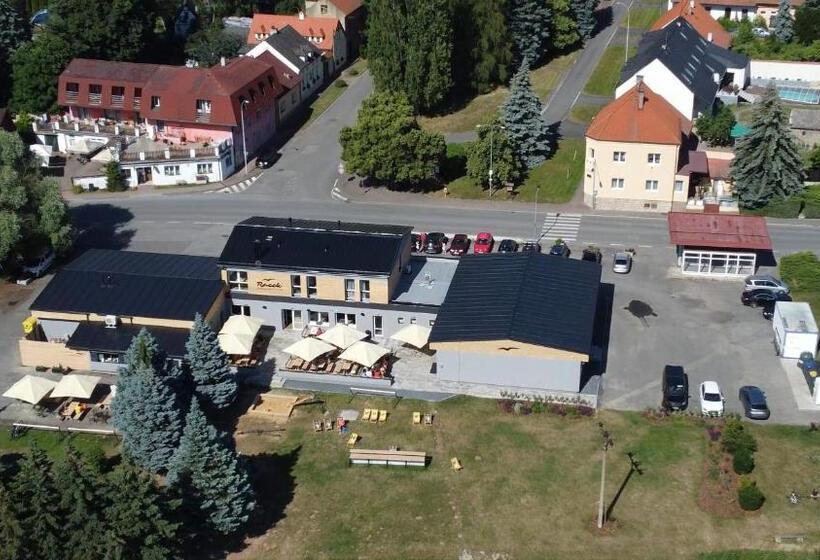 Panzió Penzion Racek