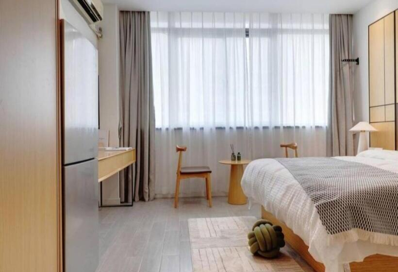 Yueshe Apartment   Hongqiao Longbai Xincun