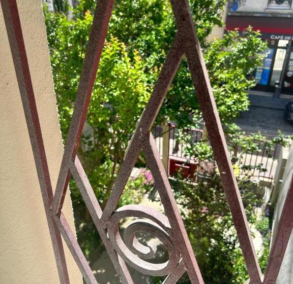 هاستل Chambre 12m2 Vue Jardin Centre Ville Massy