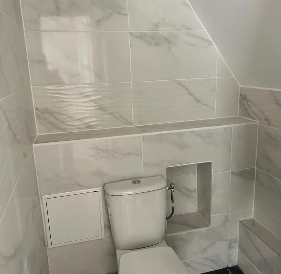 هاستل Chambre 12m2 Vue Jardin Centre Ville Massy