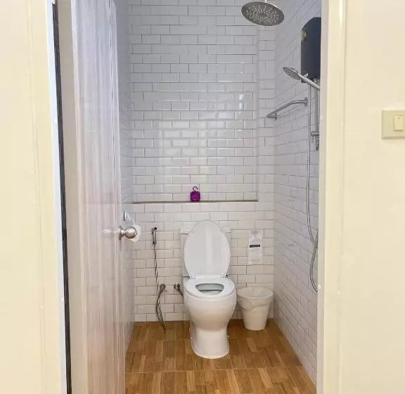 Retkeilymaja Jinbo Betong Home Cafe’