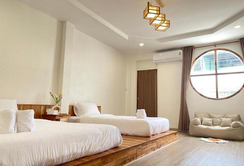 הוסטל Jinbo Betong Home Cafe’