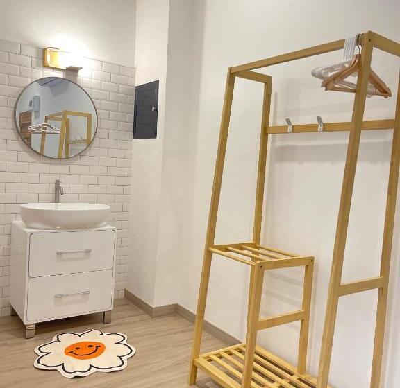 הוסטל Jinbo Betong Home Cafe’