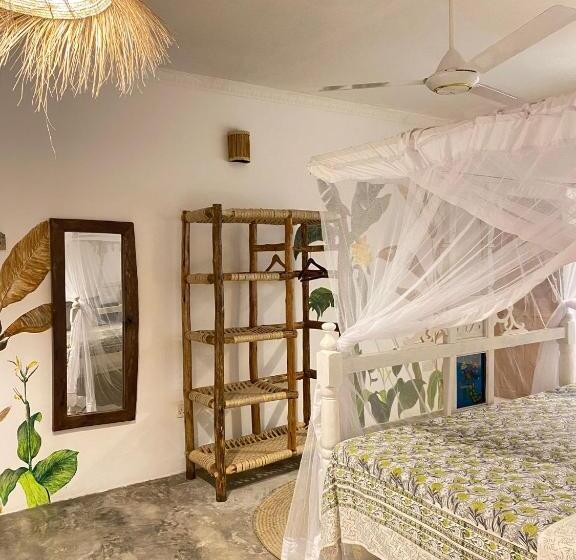 Bed & Breakfast Furaha Beachs