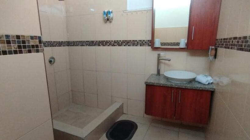 Bed & Breakfast Hostal Villa Escondida