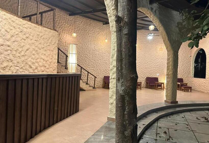 Citrus Prime Kanha Resort And Villas