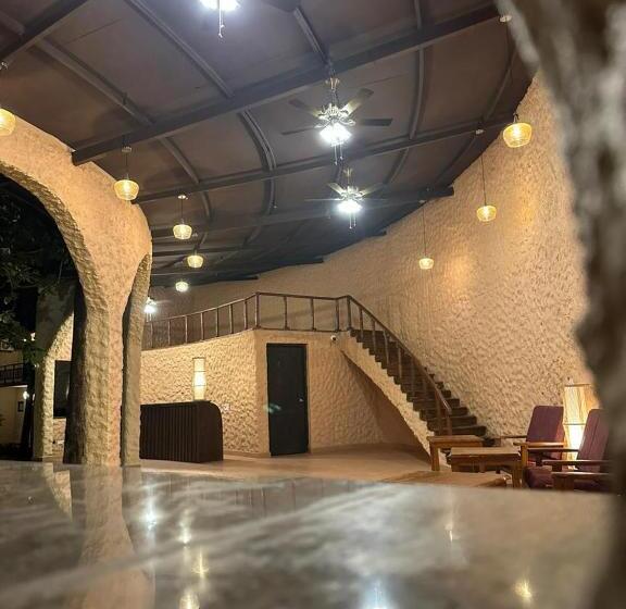 Citrus Prime Kanha Resort And Villas