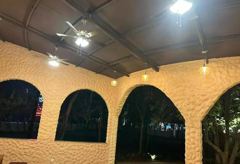 Citrus Prime Kanha Resort And Villas