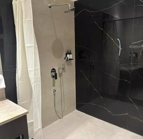 Citrus Prime Kanha Resort And Villas