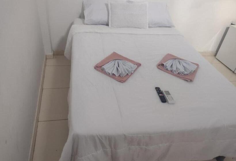 Retkeilymaja Pousada E Dormitório Malu