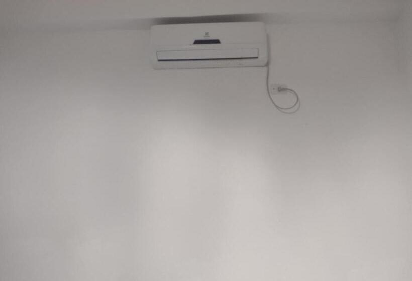 Retkeilymaja Pousada E Dormitório Malu