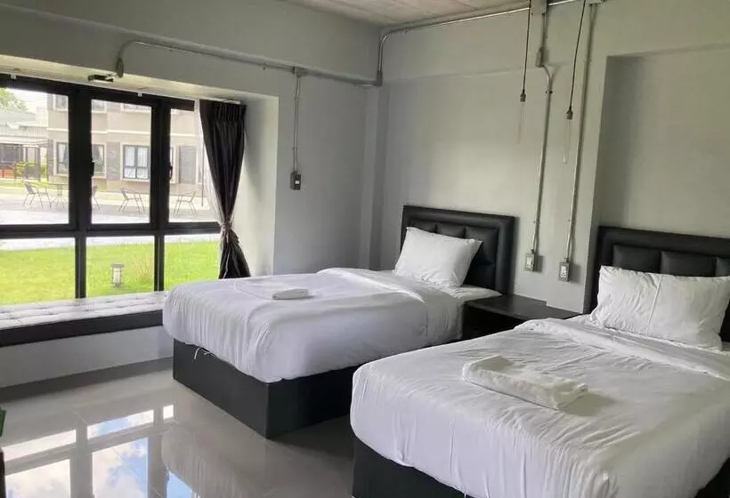 ホテル ประทายบุรี โฮเทล แอนด์ รีสอร์ท