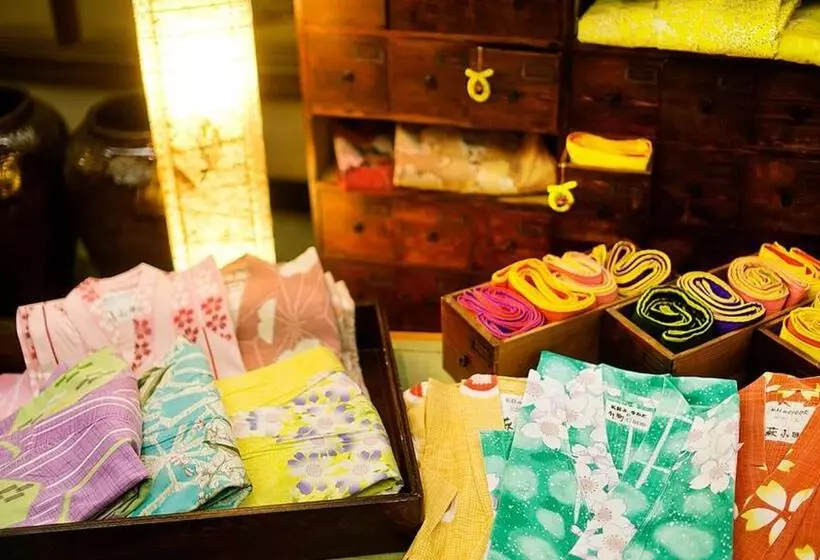 Hotelli 夕景の宿　海のゆりかご　萩小町