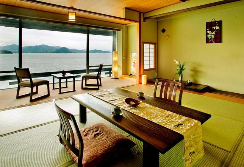 Hotel 夕景の宿 海のゆりかご 萩小町