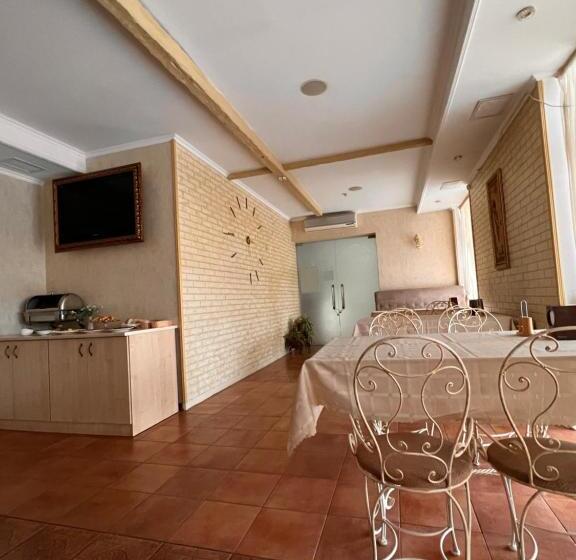 Hotel бобри плюс