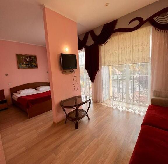 Hotel бобри плюс