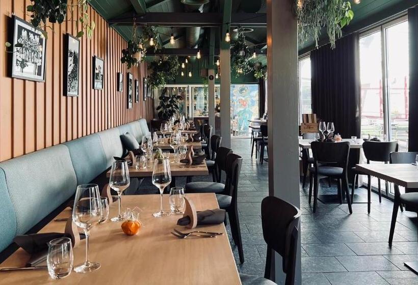 هتل Alpina Einhorn Self Check In