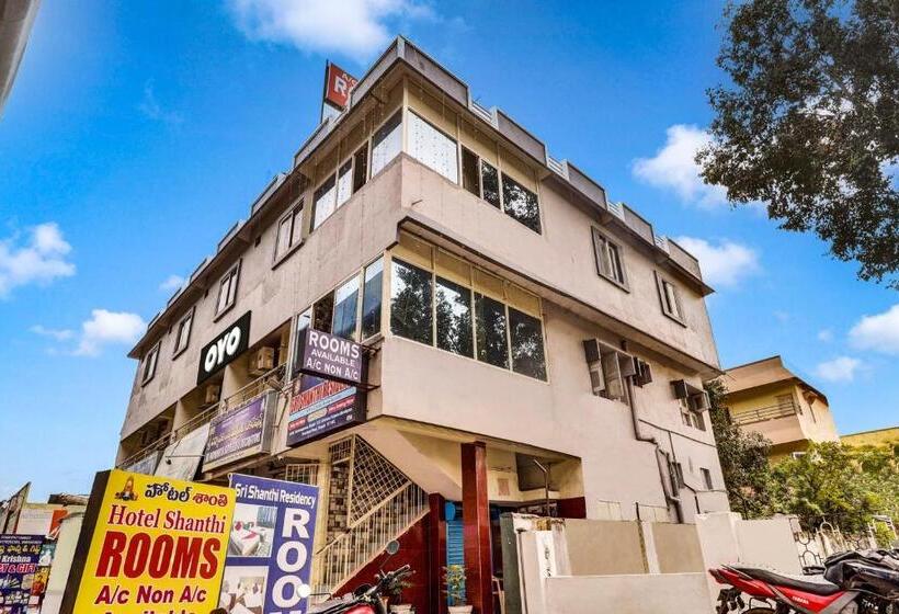Hotelli Collection O Sri Shanthi Residency