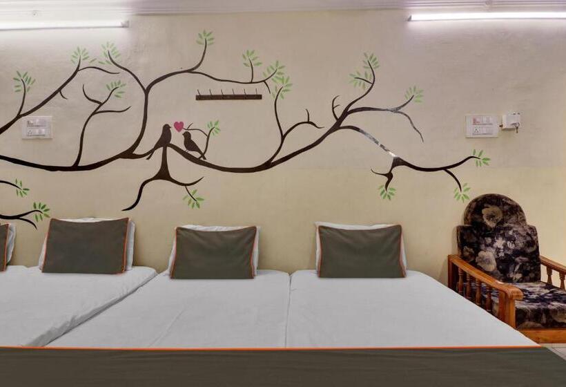 Hotelli Collection O Sri Shanthi Residency