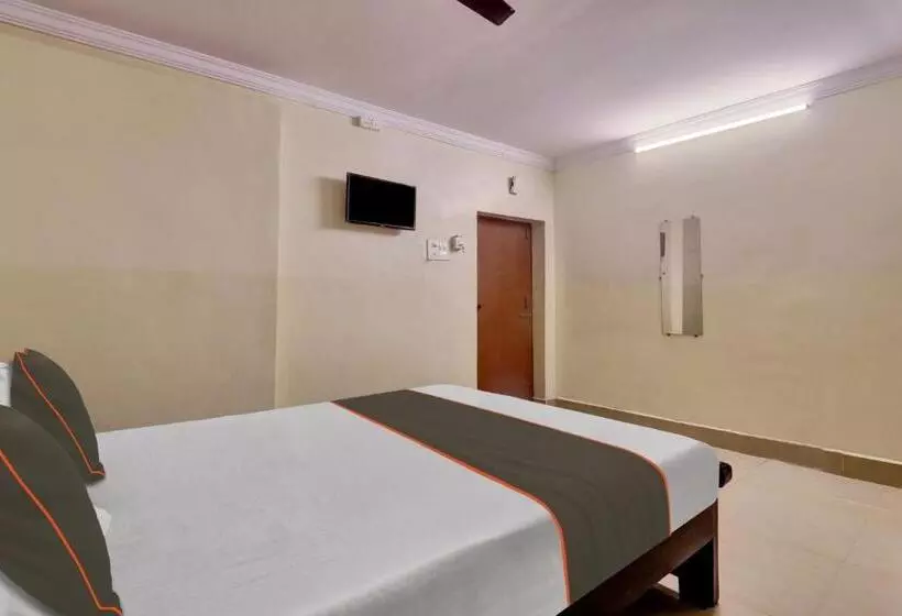 Hotelli Collection O Sri Shanthi Residency