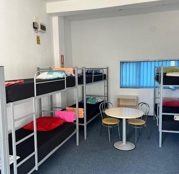 فنادق الكبسولة For Workers