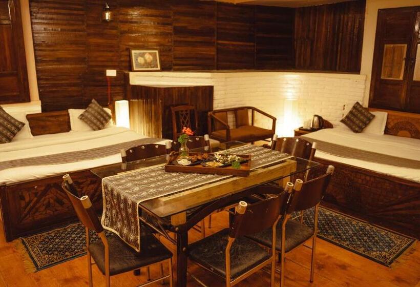 ホテル Woodville The Mall