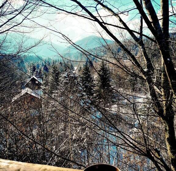 پانسیون Casa De Sub Sipote