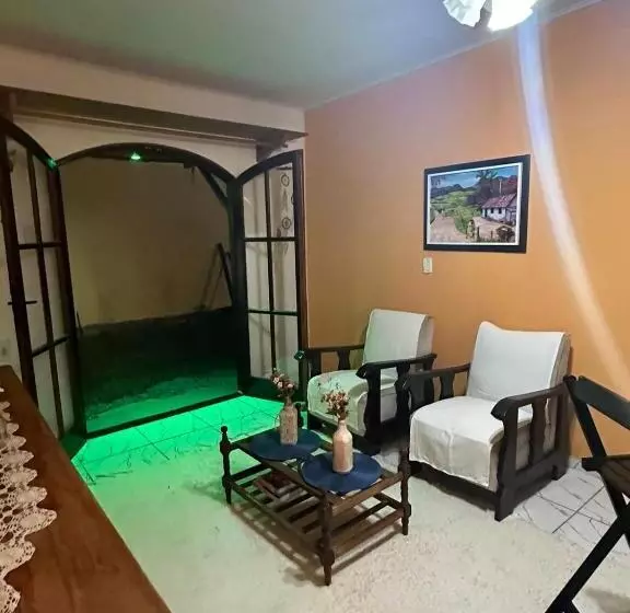 پانسیون Casa Maria Flor