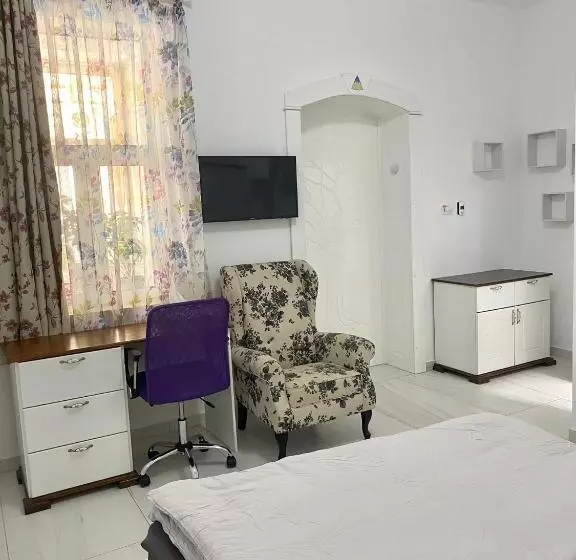 Majatalo Confort House