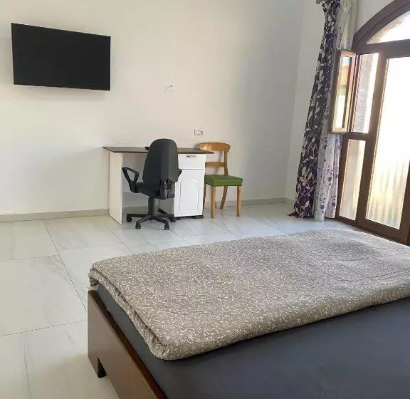 Majatalo Confort House